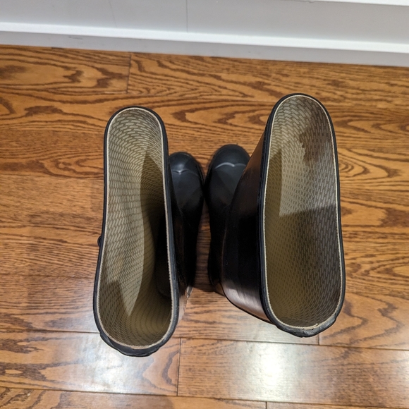 HUNTER Women's Tall Wide Fit Rain Boots size 6 in black - Picture 6 of 9